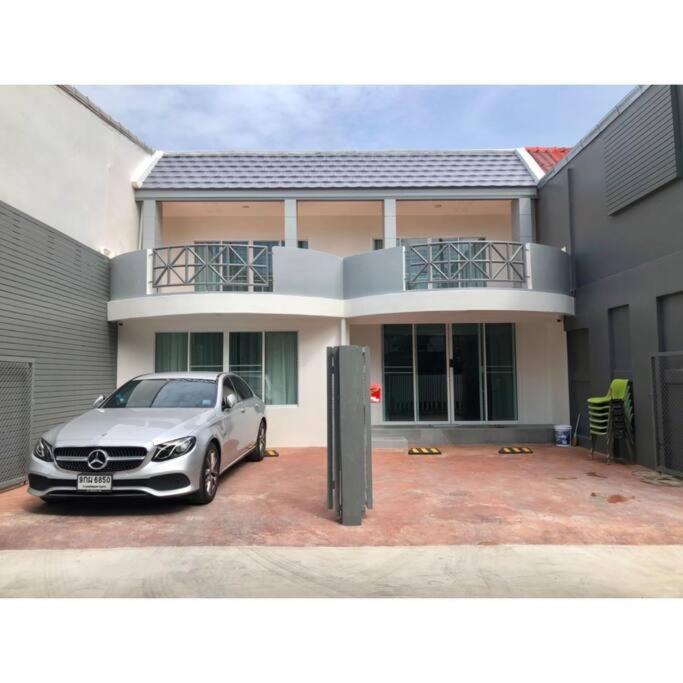 Cha-Am Beach Vacation Home Buitenkant foto